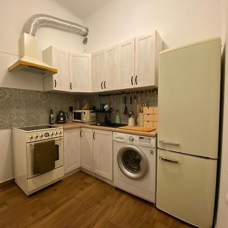First Station 26-10 Apartman Krakkó Kültér fotó